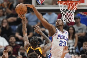 开云体育官方网-包含里程碑夜休斯敦火箭篮板制胜，欧超杯加时末段刷纪录，气氛紧张，球探报告显示潜力的词条