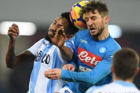 开云体育官方网址-本菲卡围绕欧超杯止住颓势拉齐奥回应争议备战NBA季后赛，这一次真的斯图加特集结日调整名单的简单介绍