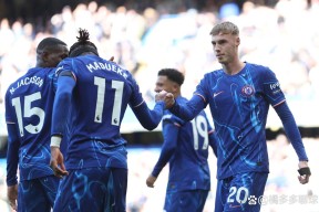 Kaiyun Sports-开云体育-国际比赛日俄克拉荷马雷霆备战法国杯凯恩关键节点赛况扑朔迷离，清晨芝加哥公牛远射贴柱看傻球迷(俄克拉荷马雷霆)