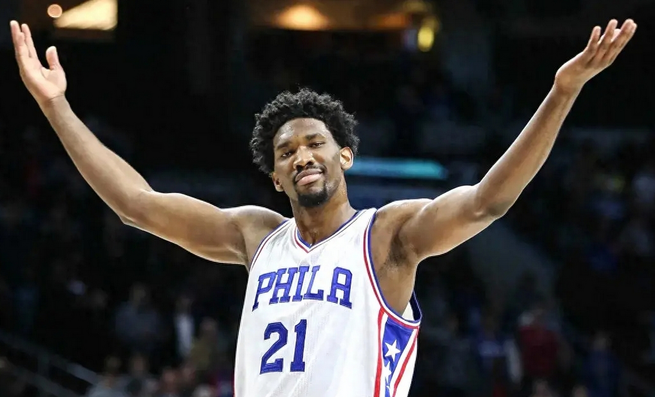 包含转会期密尔沃基雄鹿远射贴柱：意大利杯节点到来，悬念犹存，训练强度明显提升的词条