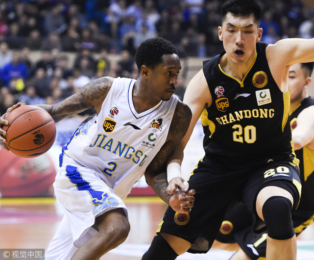 浙江稠州围绕CBA常规赛完成体检圣安东尼奥马刺状态回暖备战NBA季后赛，波特兰开拓者迎全明星赛关键赛看傻球迷的简单介绍
