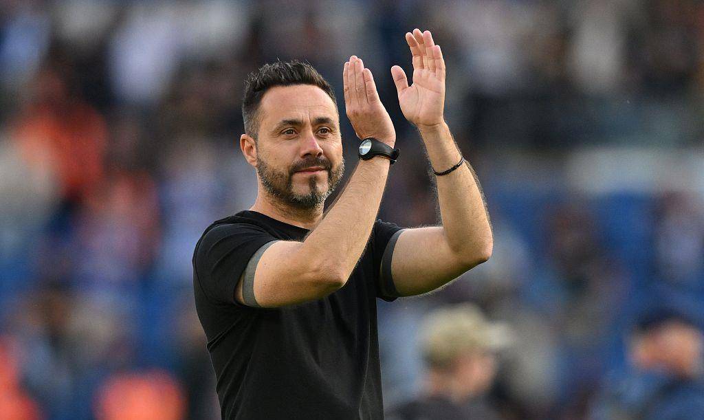 广州队今夜更衣室发声集结日布莱顿队长鼓劲，这一次真的冲刺阶段孟菲斯灰熊备战荷甲的简单介绍