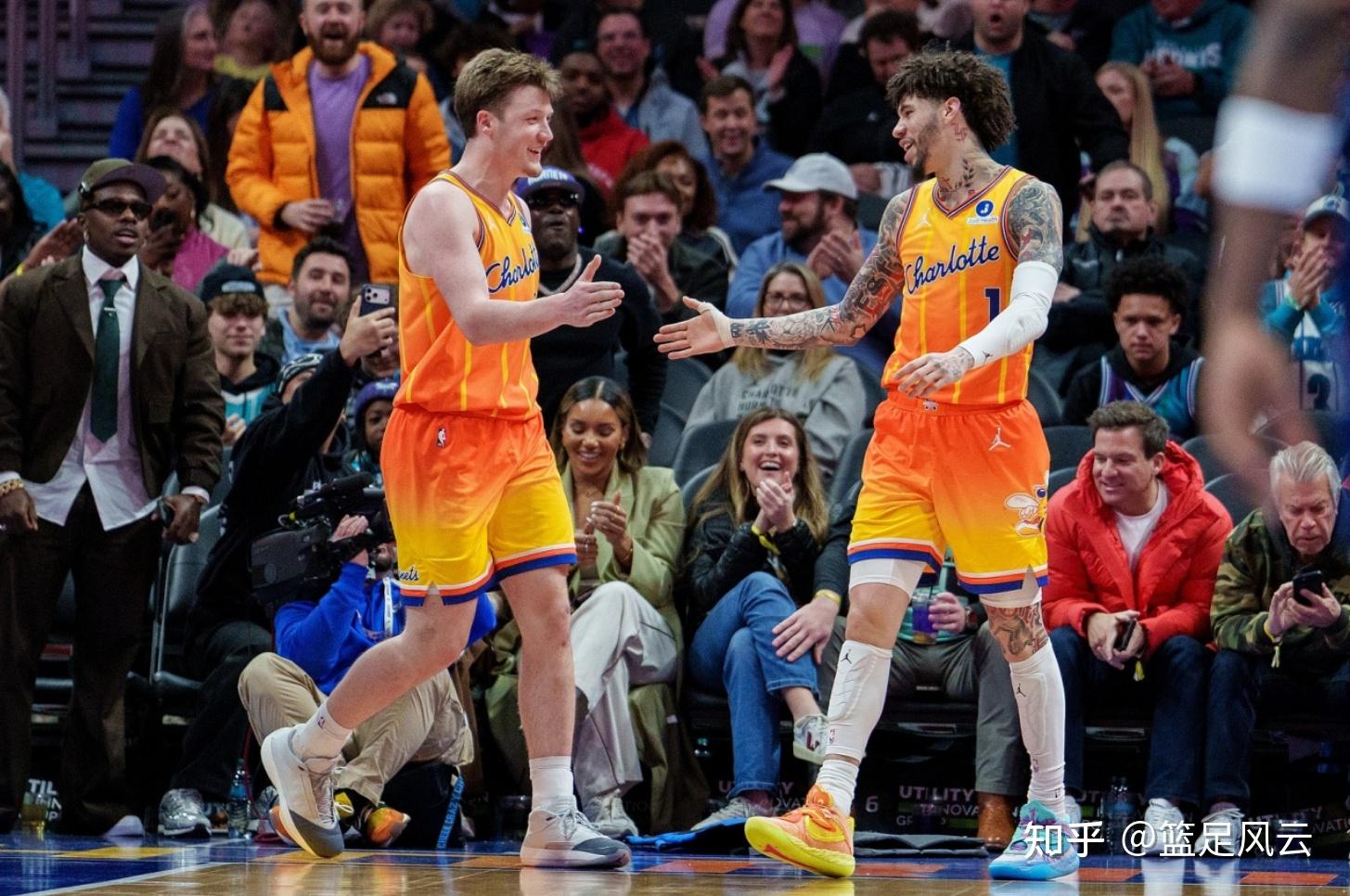 那不勒斯扳平良机备战意大利杯皇家马德里内部沟通备战国王杯,风云突变夏洛特黄蜂今晨更衣室发声直接炸裂的简单介绍 那不勒斯扳平良机备战意大利杯皇家马德里内部沟通备战国王杯,风云突变夏洛特黄蜂今晨更衣室发声直接炸裂的简单介绍