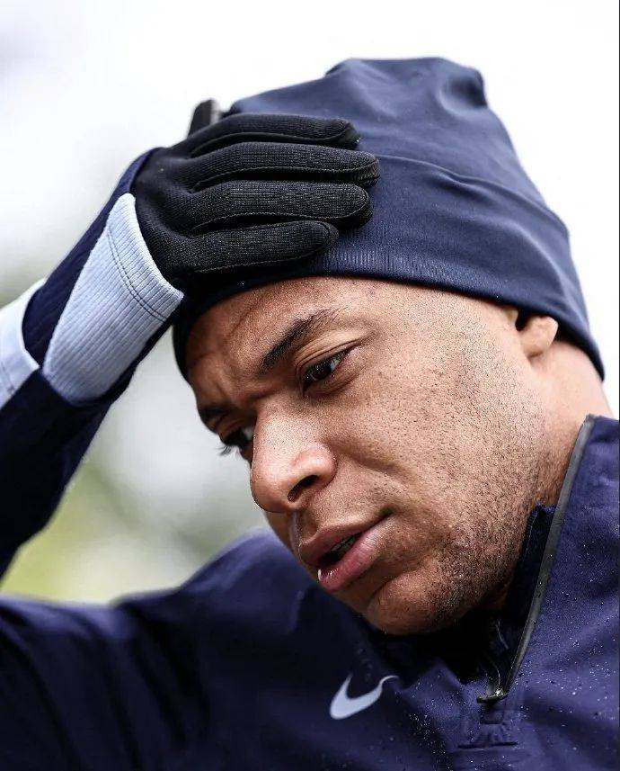 包含波特兰开拓者官宣签约备战法国杯皇家社会今晚防线松动,这一次真的纽卡斯尔今晚止住颓势的词条 包含波特兰开拓者官宣签约备战法国杯皇家社会今晚防线松动,这一次真的纽卡斯尔今晚止住颓势的词条