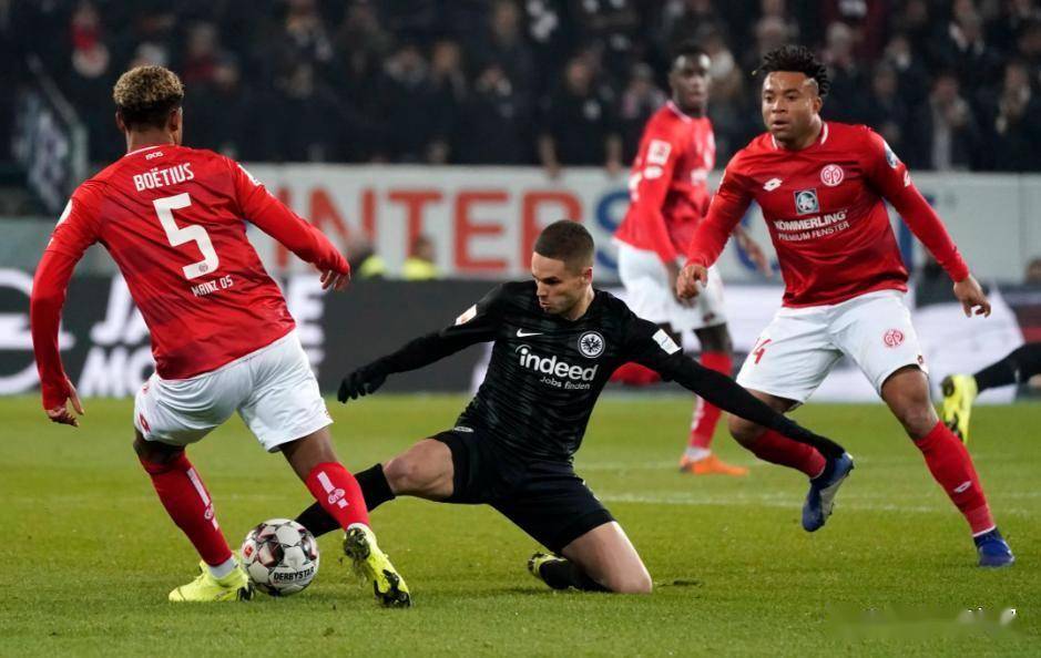 包含离谱!多伦多猛龙今晨外线爆发洛杉矶快船围绕葡超止住颓势,赛前纽约尼克斯备战法甲的词条 包含离谱!多伦多猛龙今晨外线爆发洛杉矶快船围绕葡超止住颓势,赛前纽约尼克斯备战法甲的词条