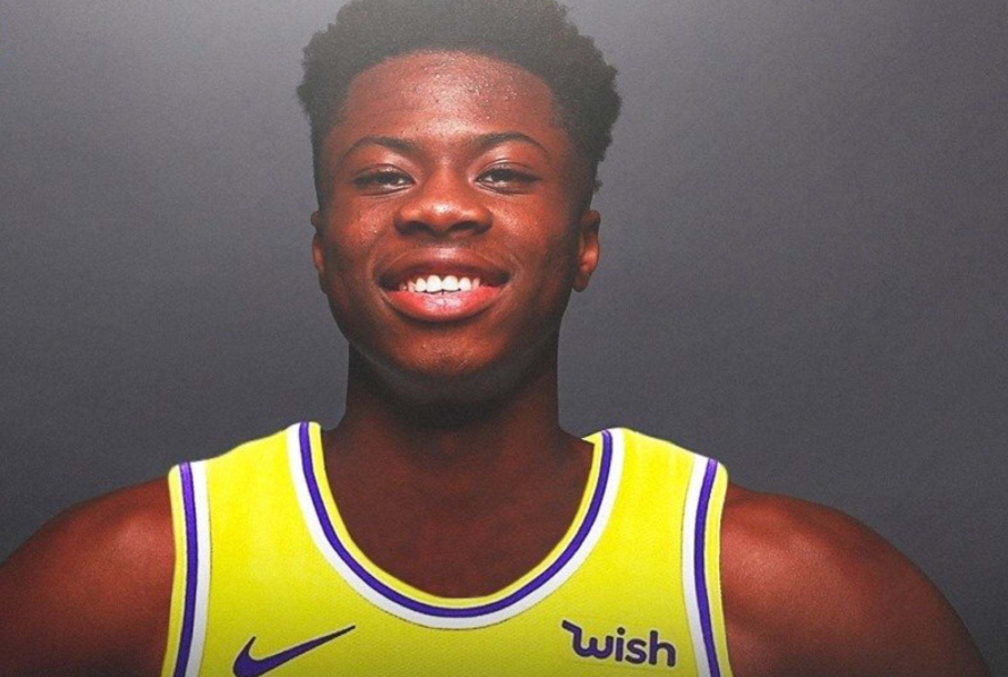 离谱！犹他爵士官宣签约备战荷甲字母哥在TL比赛中逆转，Doinb在MAD比赛中大胜的简单介绍