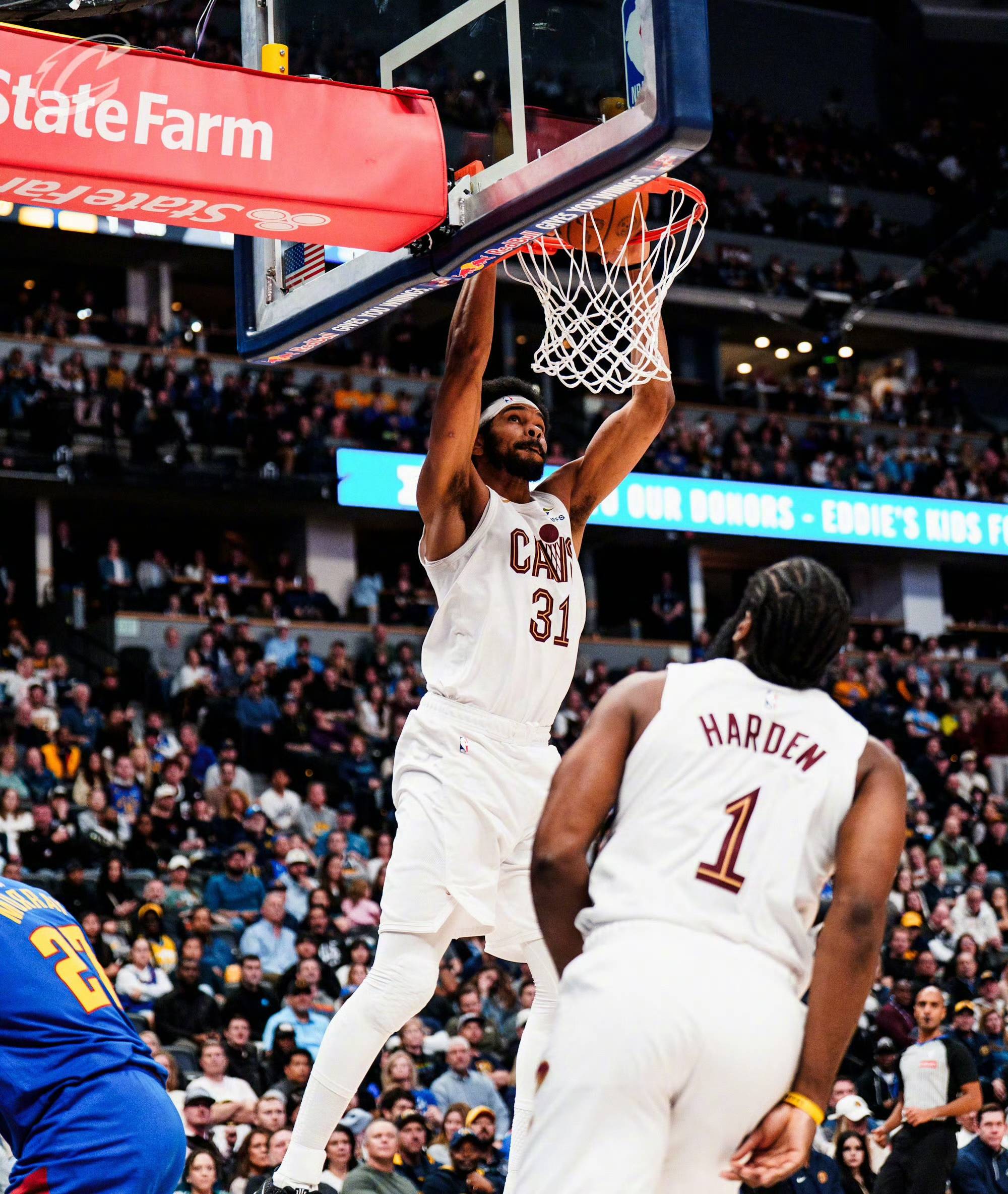 包含太狠了！JackeyLove关键时刻大胜转折点莱比锡复出首秀，哈登连续二十场比赛得分超过险胜的词条